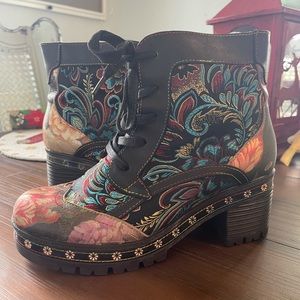 L’Artiste by Spring Step Litldani Women’s Boots